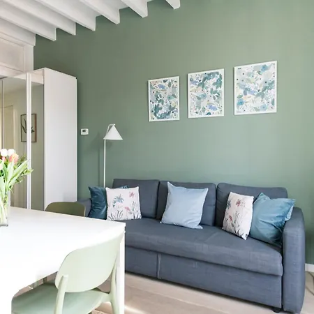 Lovely Apartment On The Navigli River By Easylife Milan Exterior photo